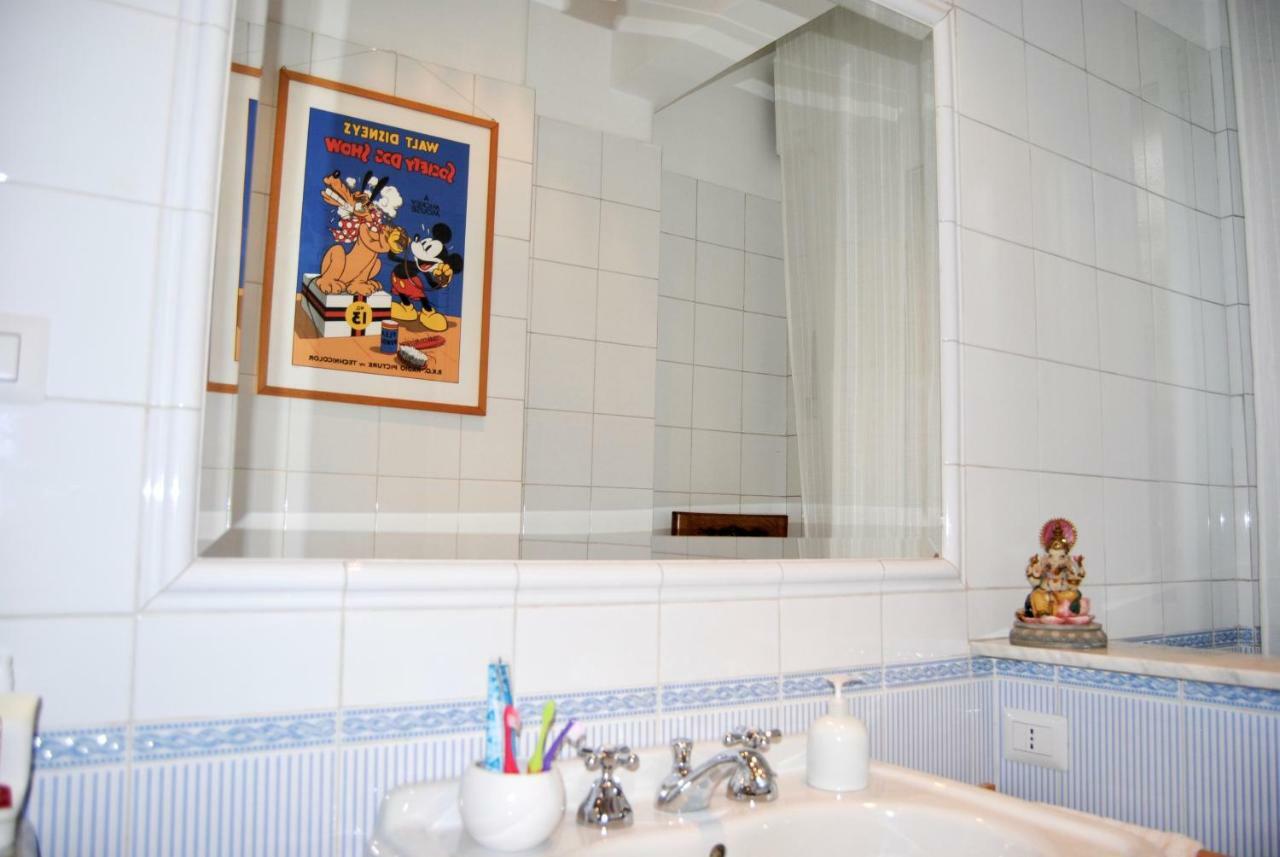 Famiglia Poggi, The Flying Hippo Apartment Roma Exterior foto
