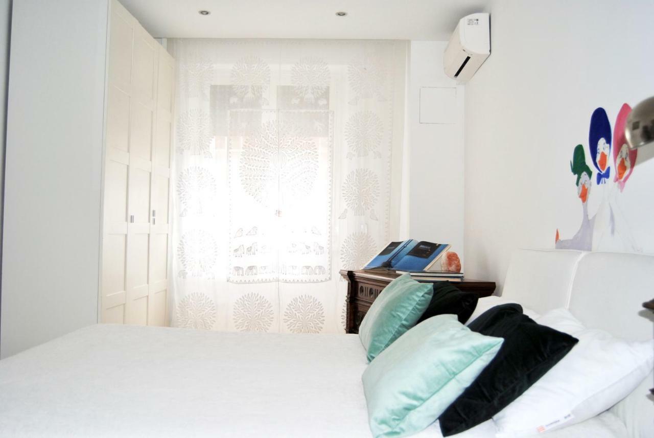 Famiglia Poggi, The Flying Hippo Apartment Roma Exterior foto